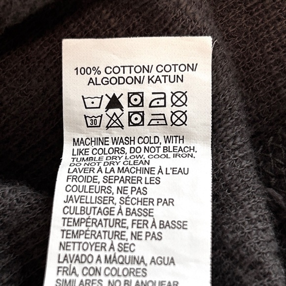 Triumph Speed Guts and Glory LS Shirt Vintage - Medium, Gray - Picture 8 of 8